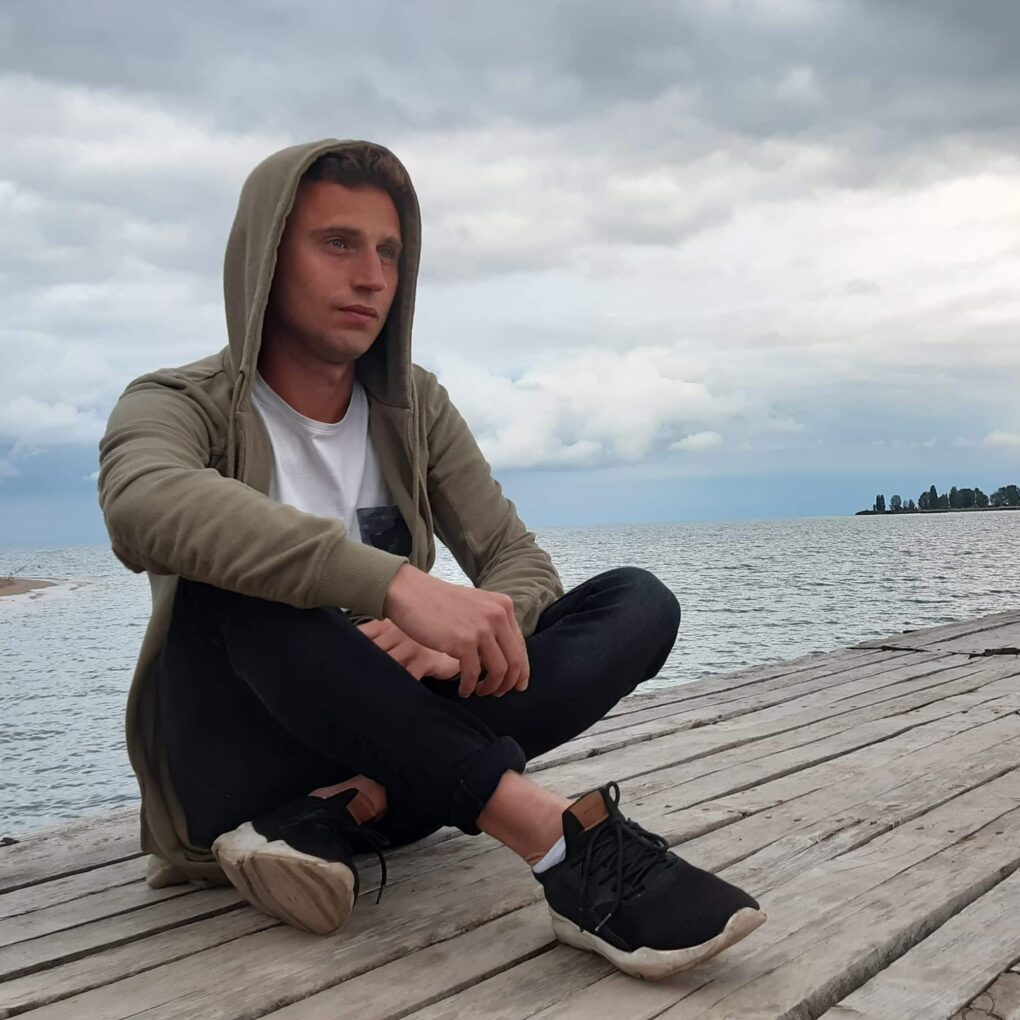 kuba szmyrski