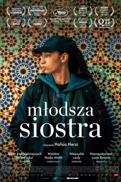 plakat_mlodsza-siostra-700x1050